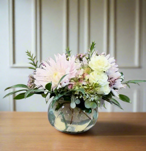 Petite Arrangement